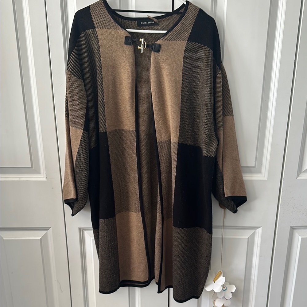 Ivanka Trump long color block cardigan M L
